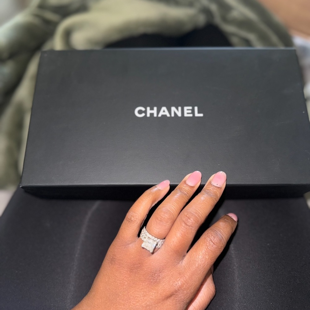 Chanel Black Quilted Leather Wallet with Metallic Detail - Picture 10 of 11
